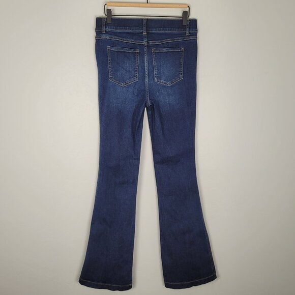 Spanx Flare Jeans Stretch Pull On High Rise Midnight Shade Blue Size L - Picture 5 of 11